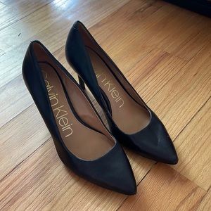 Calvin Klein black pointed toe pumps